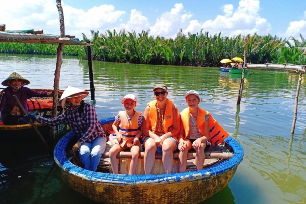Tour Đi Bộ Khám Phá Miền Quê & Hội An