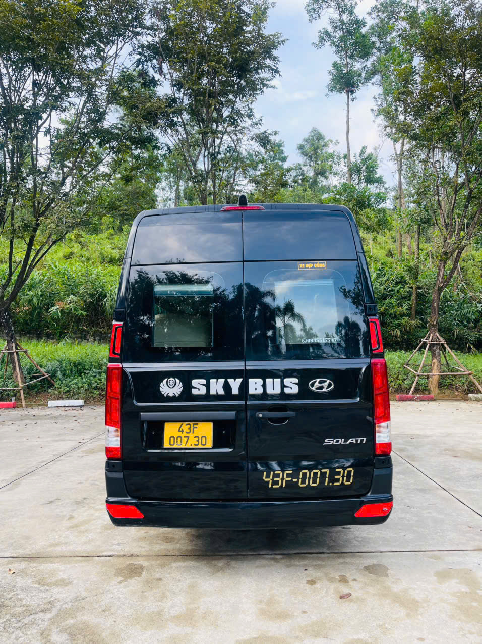 Xe phục vụ công việc, hội nghị và sự kiện