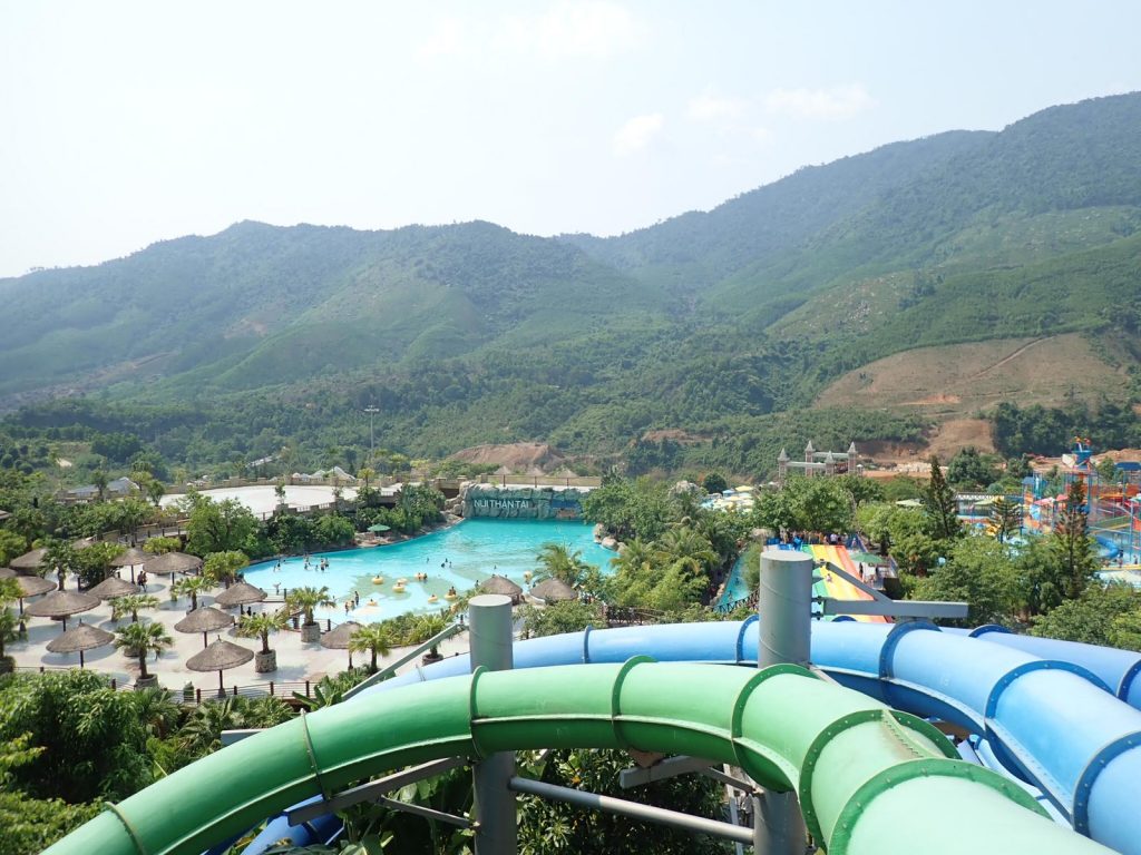 Private Car or Minivan with Driver – Hot Spring Park Return Trip