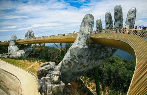 Central Package Tour 4N3D – Da Nang – Ba Na Hills – Hoi An
